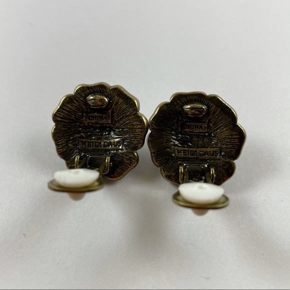 Brass Flower & Turquoise Clip on Earrings - Picture 4 of 8